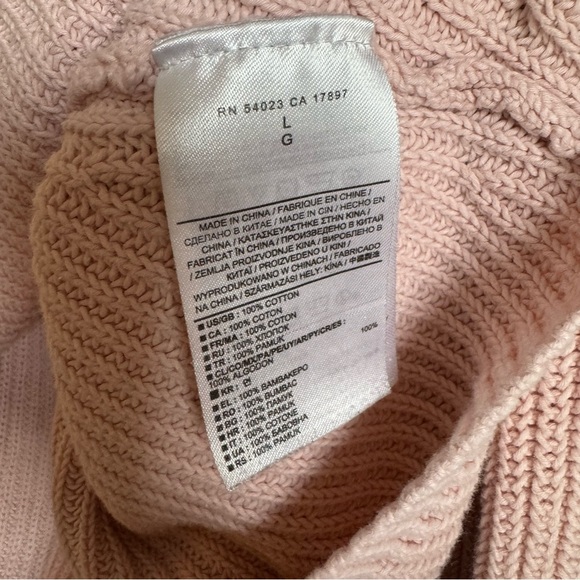 Banana Republic Factory Sweater - Picture 5 of 5